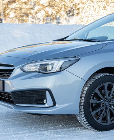 SUBARU-IMPREZA-68